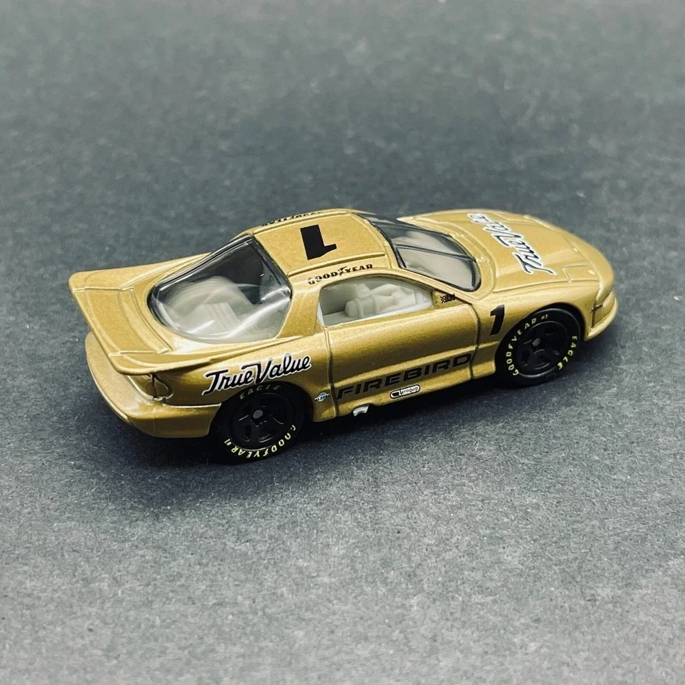 Hot Wheels #1 True Value Pontiac Iroc Firebird Race Car Gold Diecast 1/64‎ Loose